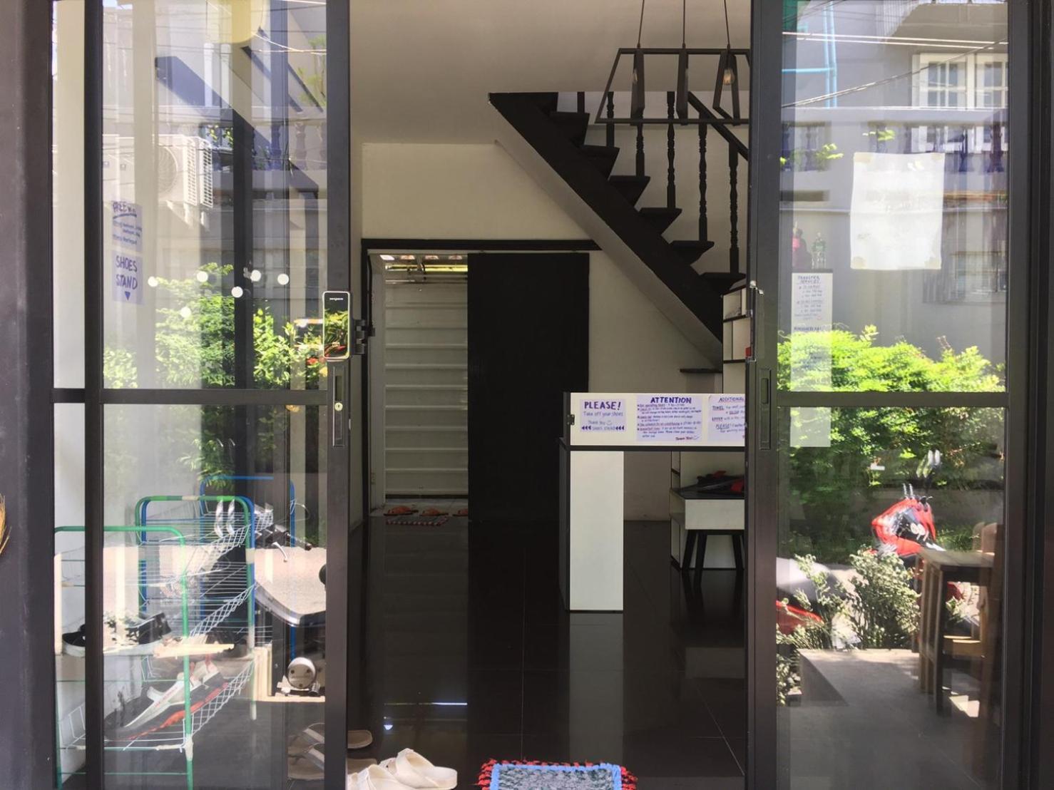 Nearthepark Backpack Boutique House Hostel Чиангмай Екстериор снимка